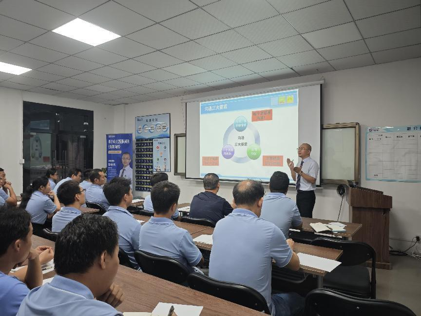 聚焦溝通效能，康柏工業(yè)陶瓷專題培訓(xùn)夯實(shí)穩(wěn)健發(fā)展基石