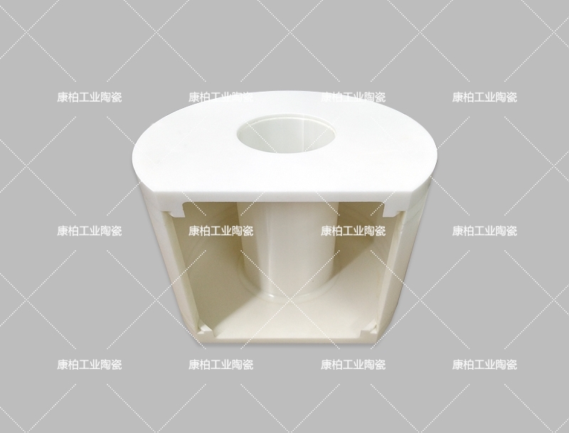 氧化鋯陶瓷加工中出現(xiàn)裂紋，是材料本身問(wèn)題還是工藝問(wèn)題？