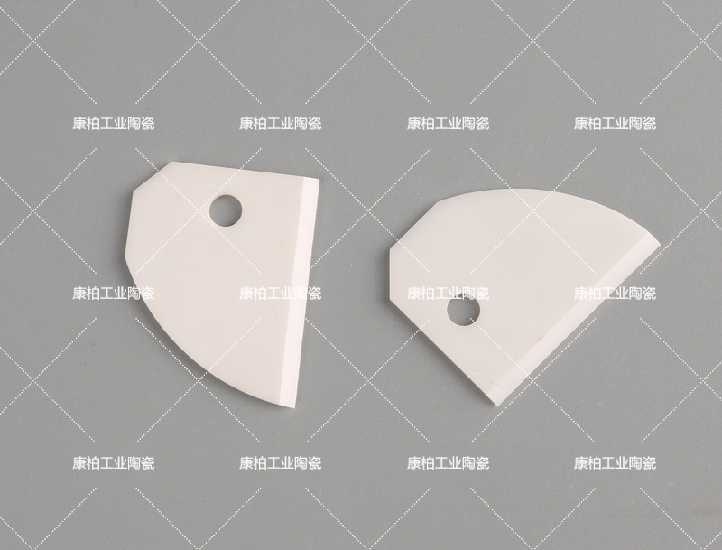 氧化鋁陶瓷是什么材料？導熱效果怎么樣？